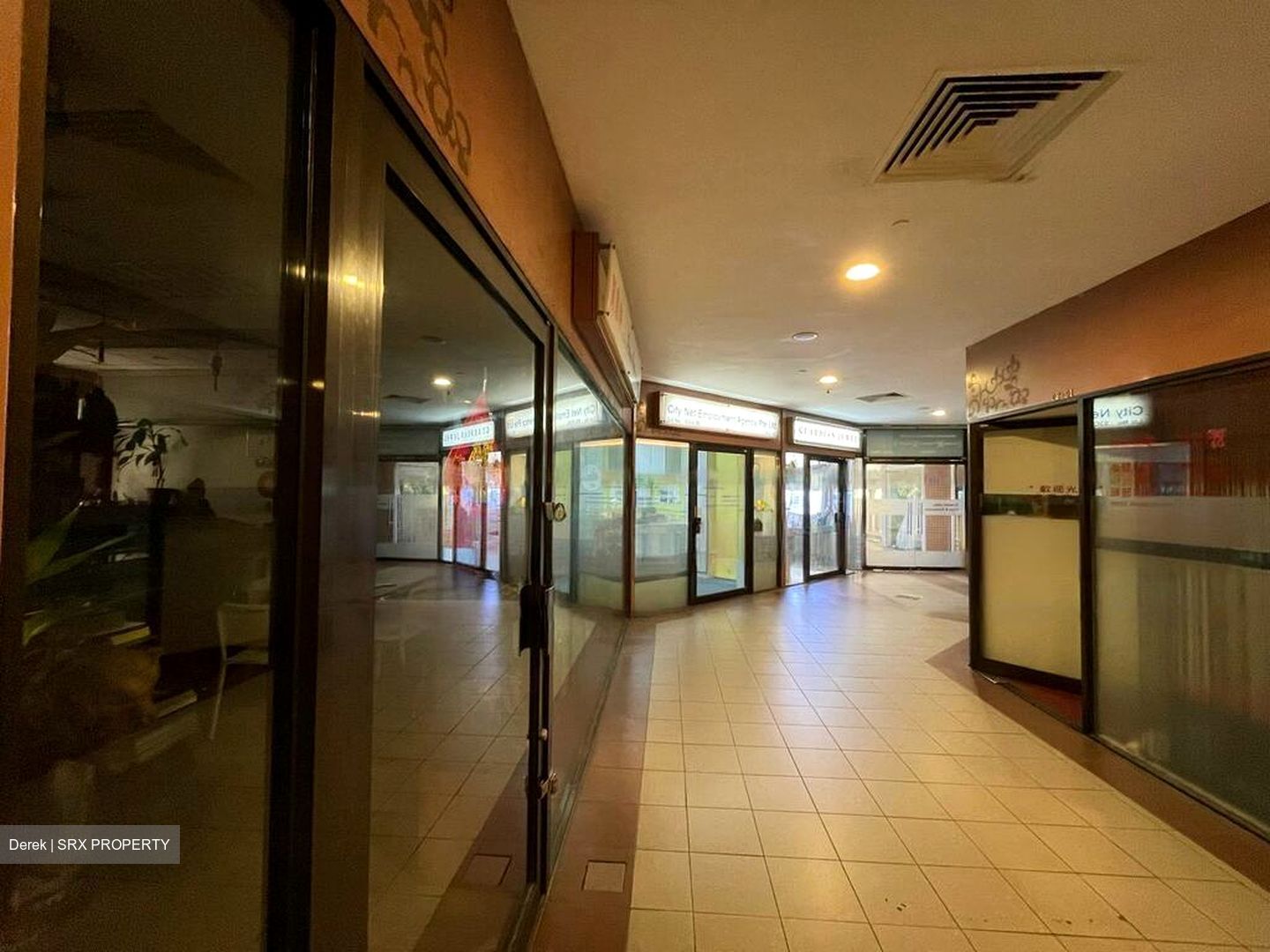 Furama City Centre Singapore (D1), Shop House #462648321